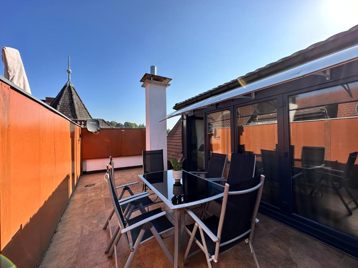 Amao-Green I 90Qm I Penthouse Maisonette Mit Rooftop I City Center I King-Size Betten Lahr  Luaran gambar