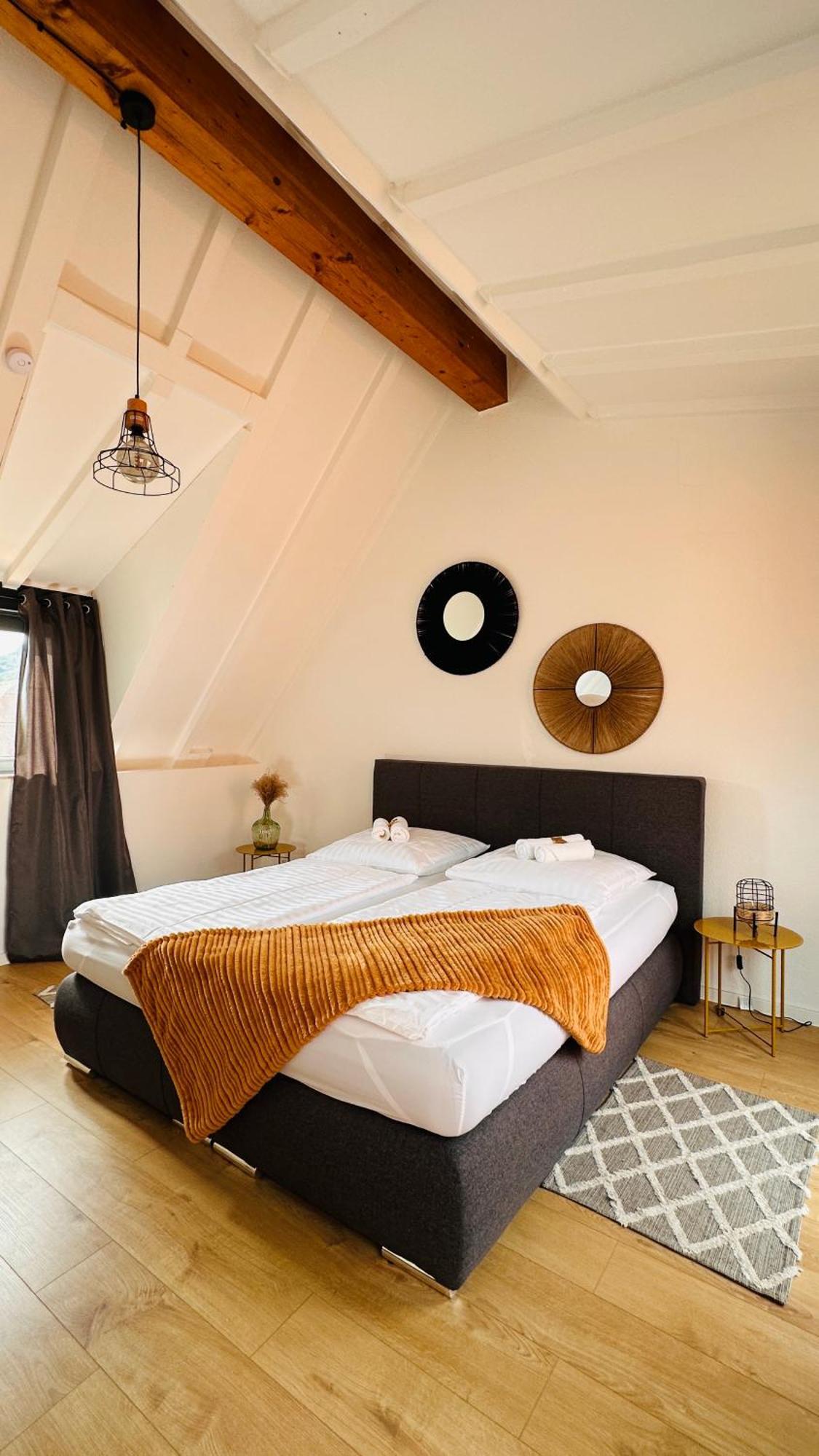 Amao-Green I 90Qm I Penthouse Maisonette Mit Rooftop I City Center I King-Size Betten Lahr  Luaran gambar