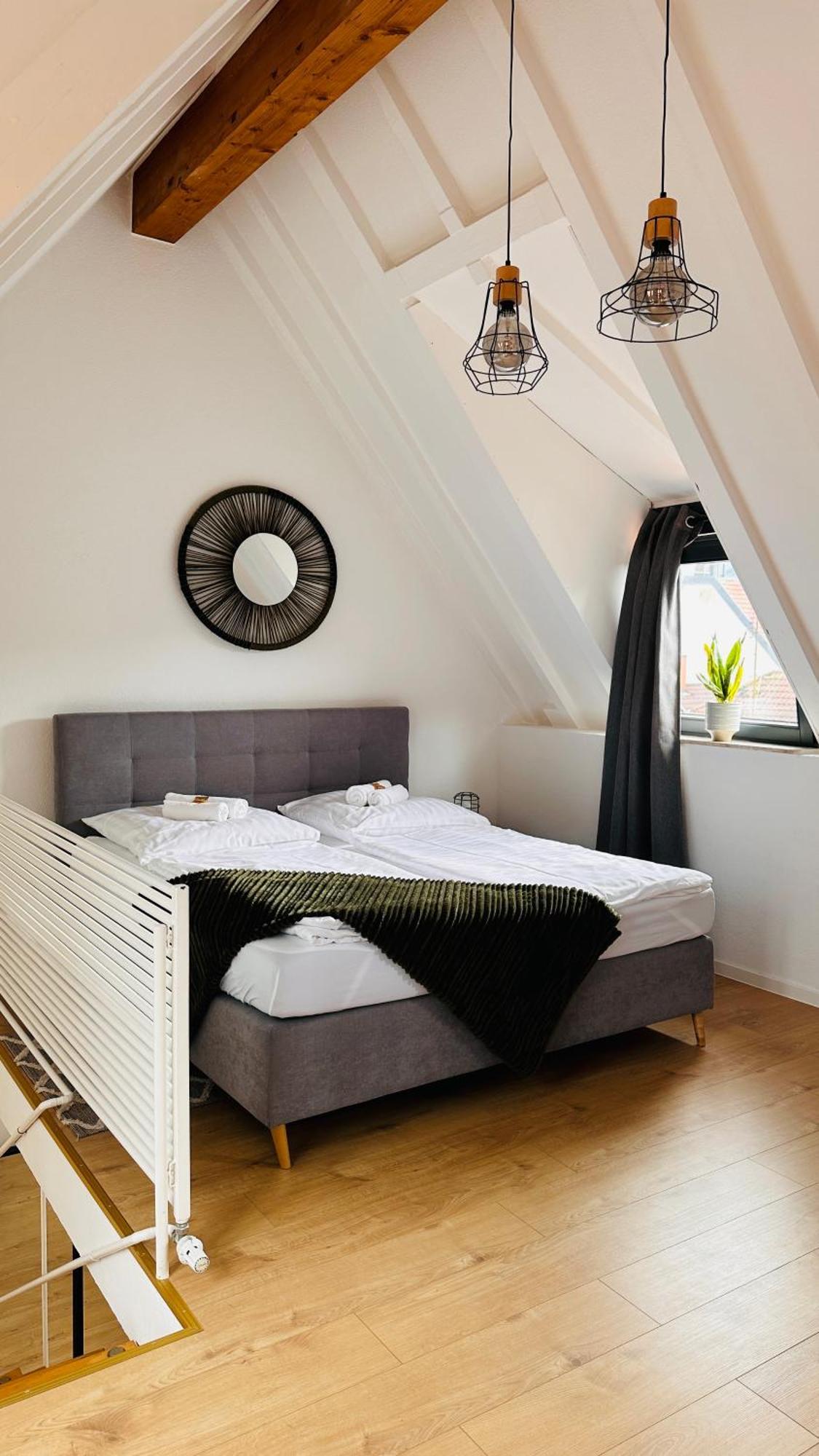 Amao-Green I 90Qm I Penthouse Maisonette Mit Rooftop I City Center I King-Size Betten Lahr  Luaran gambar